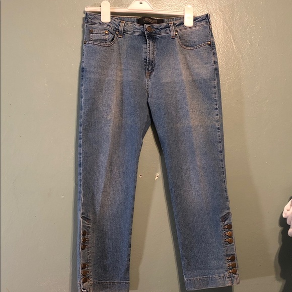 Votre Nom size 12 Straight Fit Blue capri pants with Button Detail - Picture 1 of 6